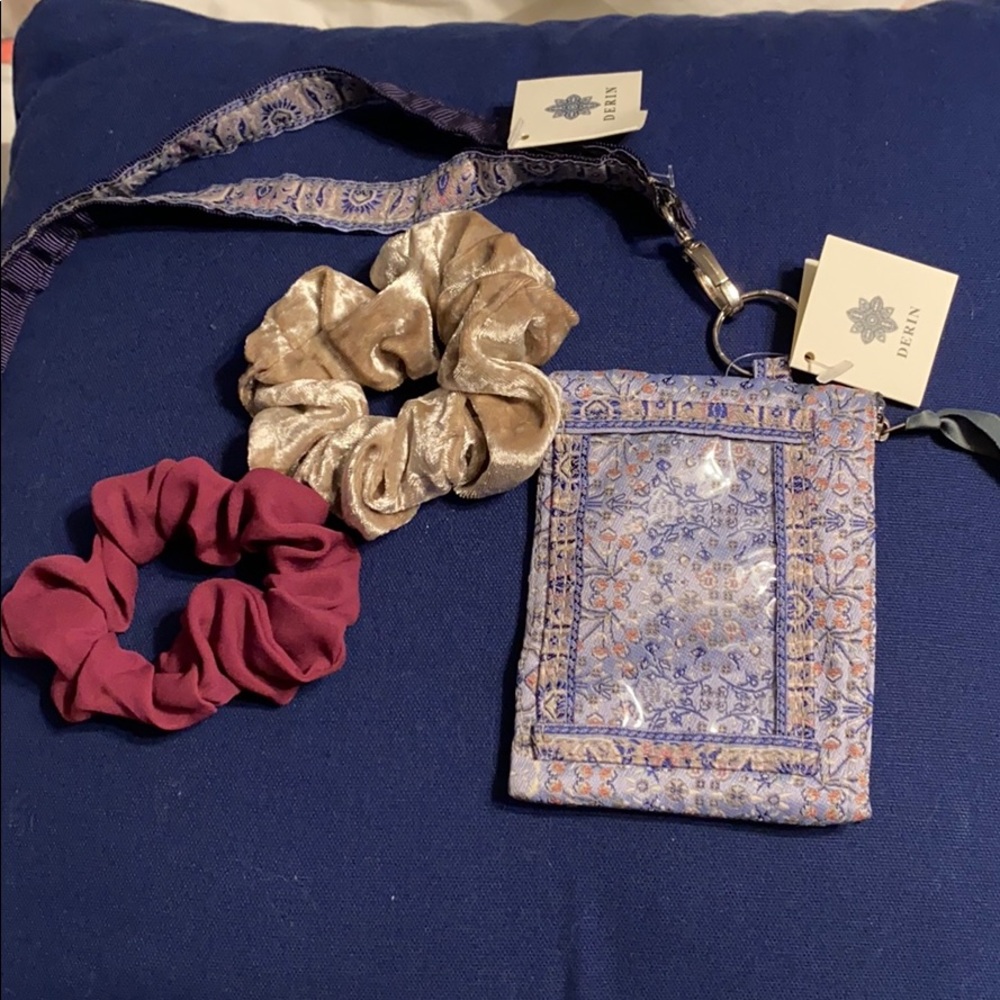 2 scrunchies and a lanyard (nwt)